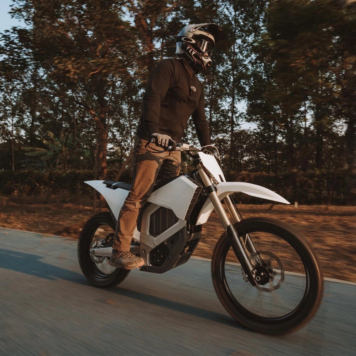 Bonnell 902 - Voltheads