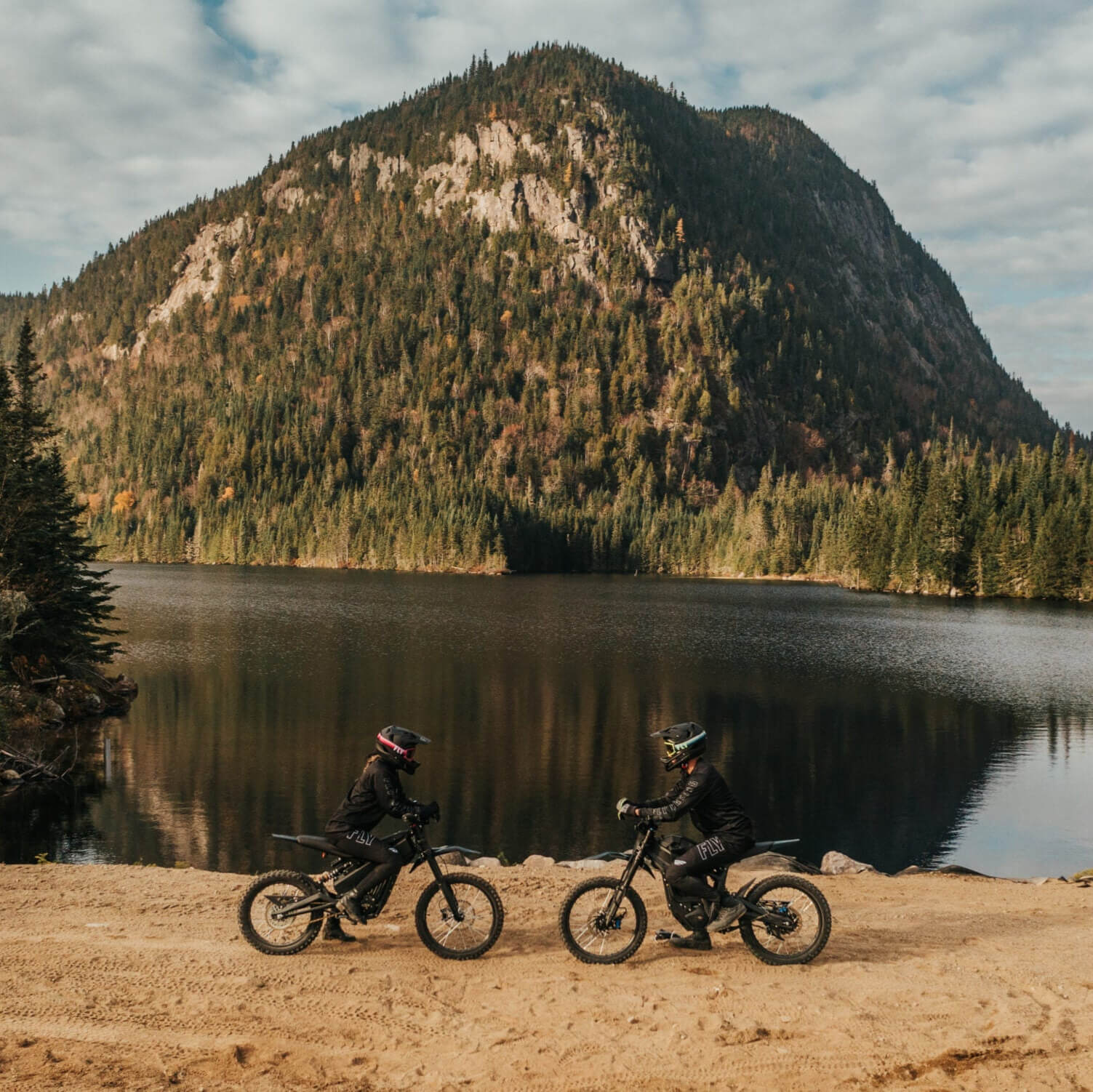 Talaria MX5 Elektro Crossbike Action Video 