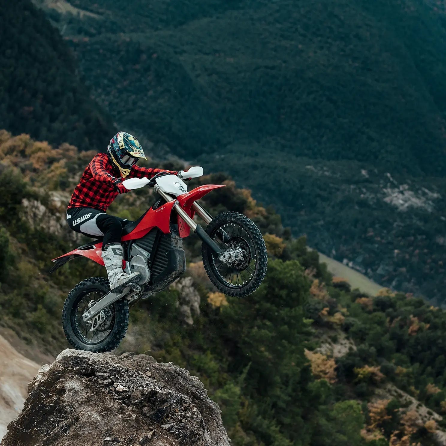 Stark VARG EX - Voltheads