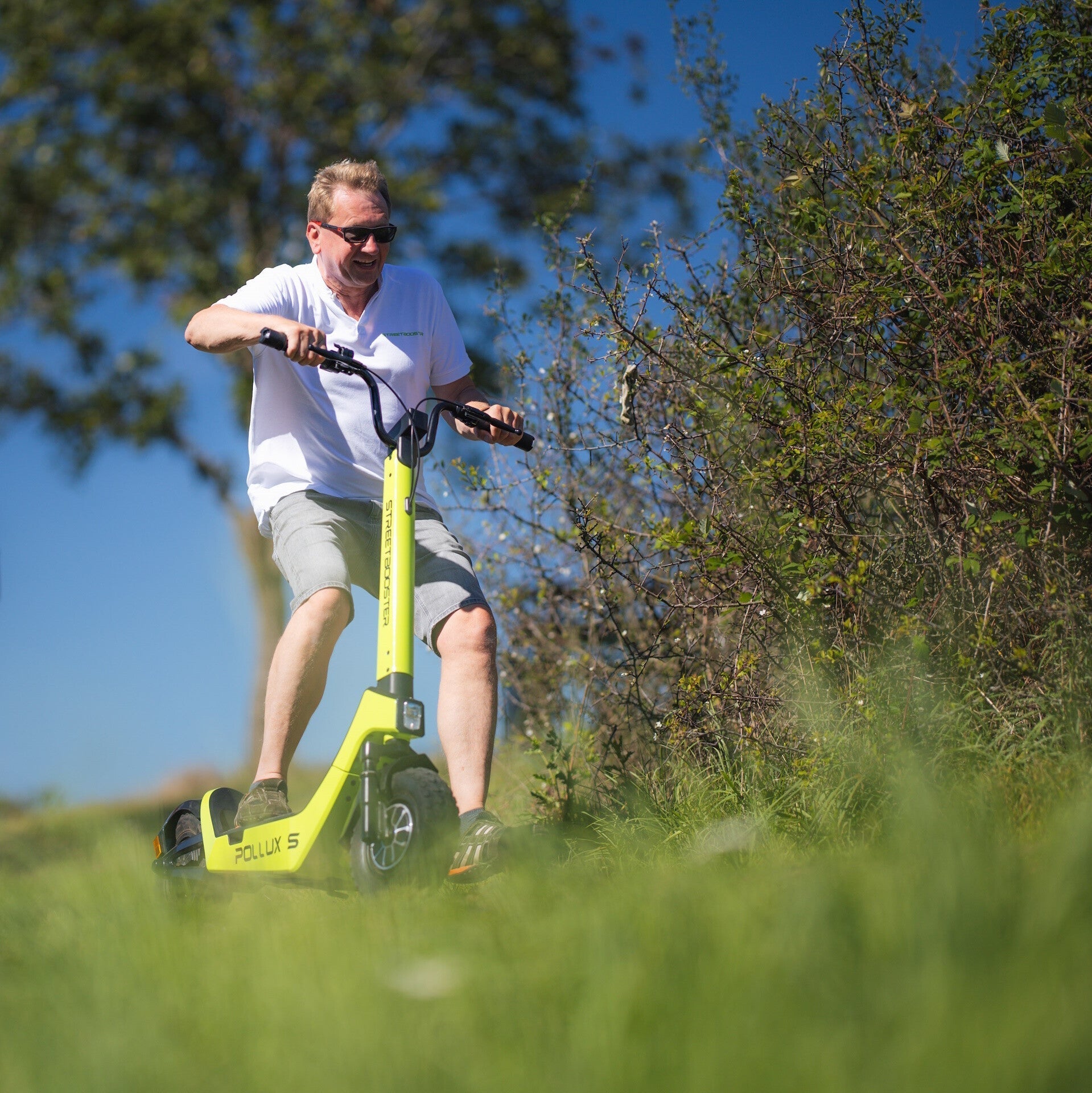 Streetbooster Pollux - Voltheads